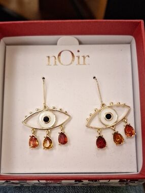 nOir Jewelry Gold Eye-Shaped Drop Earrings with Red and Orange Teardrops